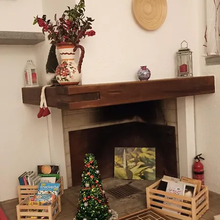 - Pusiano Βίλα Merone