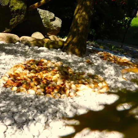 Vila Villa Merone - Private Garden- Access Lake Pusiano - *