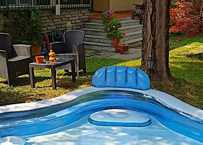 - Private Garden- Access Pusiano - Villa Merone