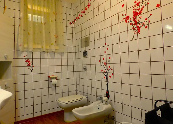 - Private Garden- Access Pusiano - Villa