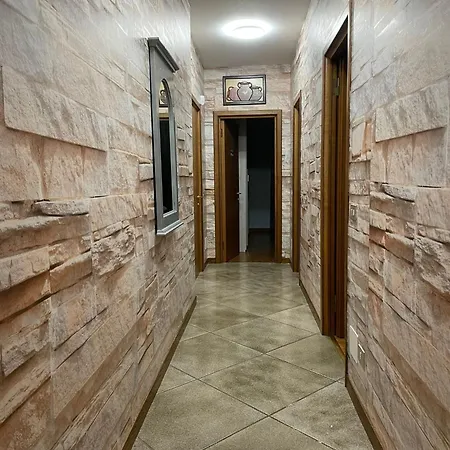 Villa Merone - Private Garden- Access Lake Pusiano - Вилла