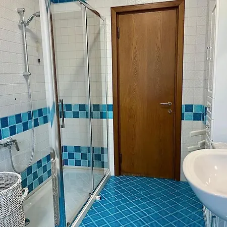 - Private Garden- Access Pusiano - *