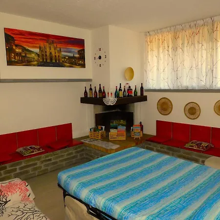 - Private Garden- Access Pusiano -