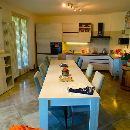 - Private Garden- Access Pusiano - *
