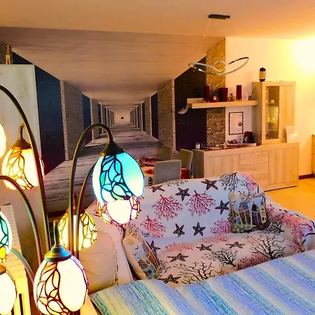 - Private Garden- Access Pusiano - Villa