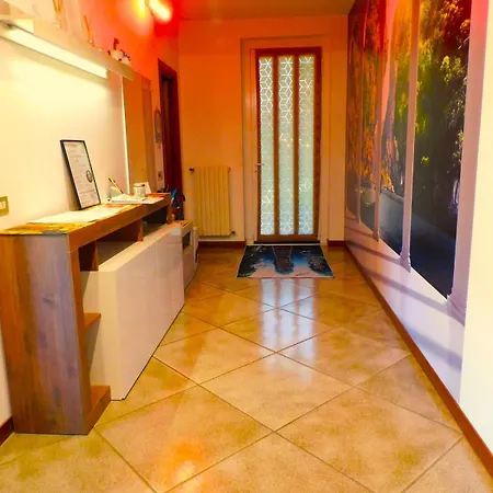 - Private Garden- Access Pusiano -