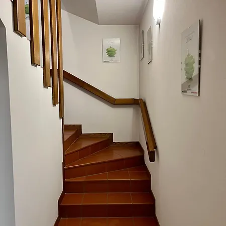 - Private Garden- Access Pusiano - Merone