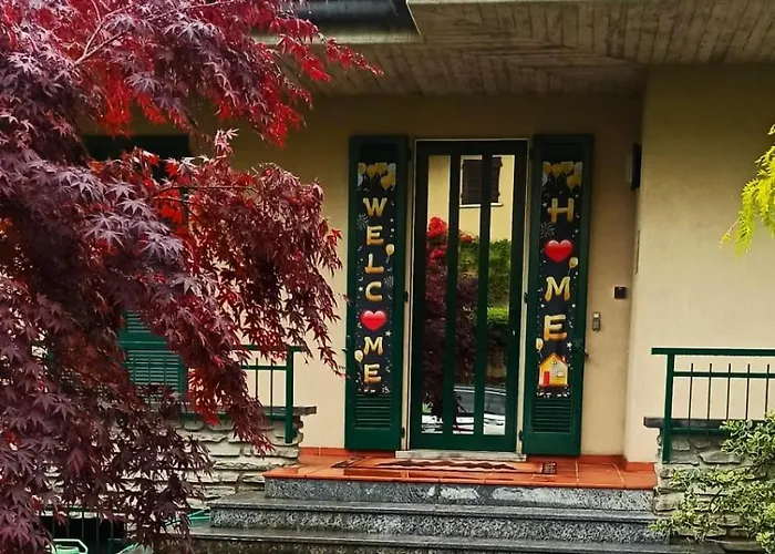 וילה - Private Garden- Access Pusiano - *